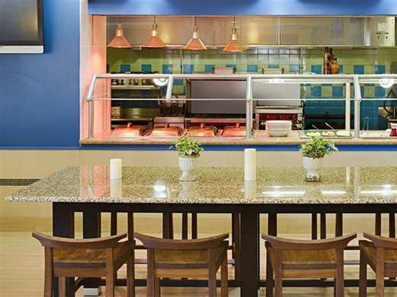 Hilton Garden Inn Orlando International Drive North מראה חיצוני תמונה